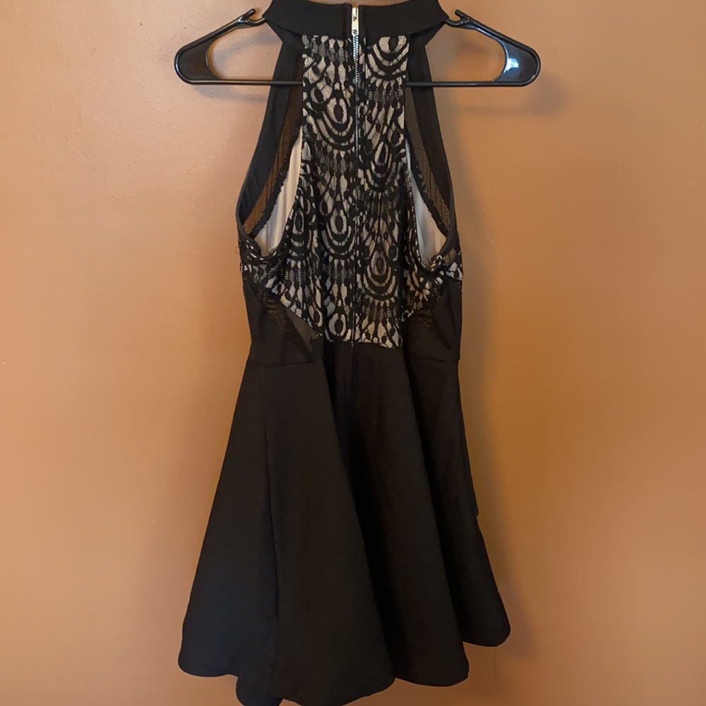 Tea and cup cocktail dress - Picture 7 of 9